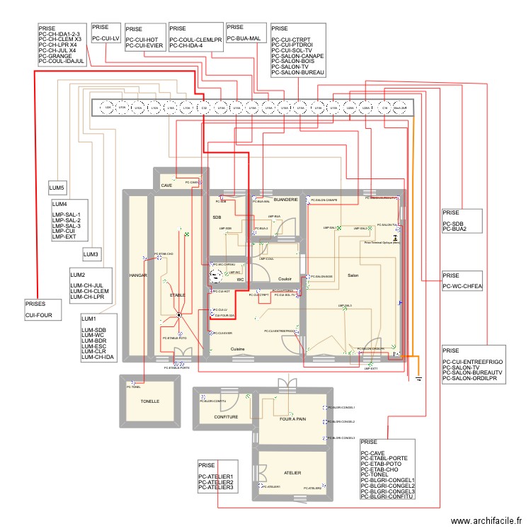FONTRAzz. Plan de 26 pièces et 233 m2