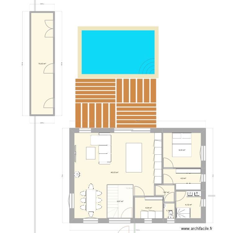 studio à gauche. Plan de 19 pièces et 258 m2