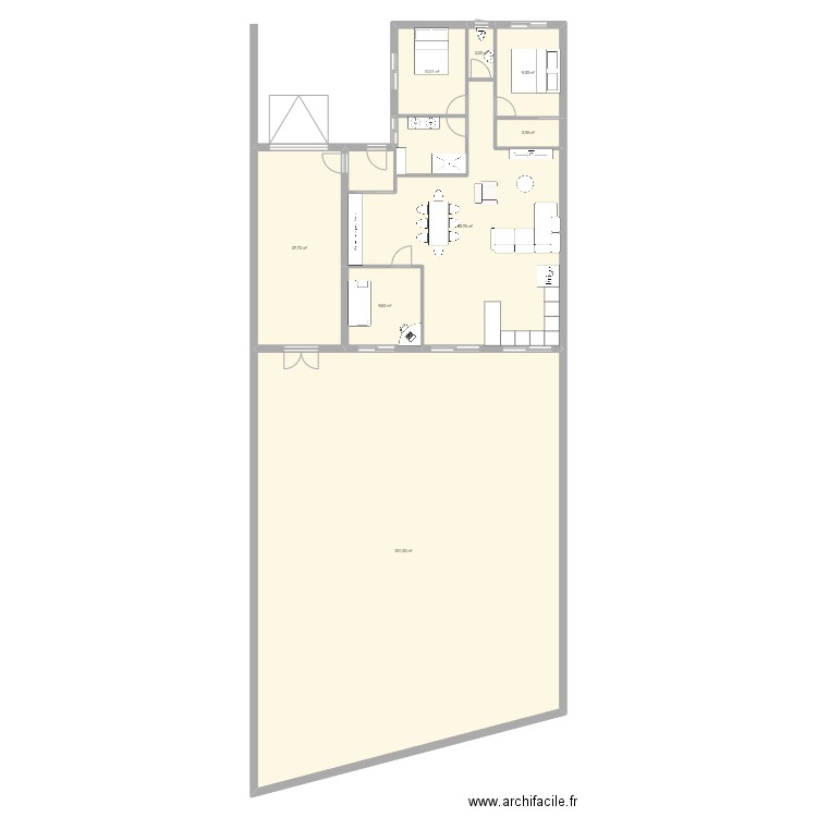 Maison . Plan de 8 pièces et 330 m2