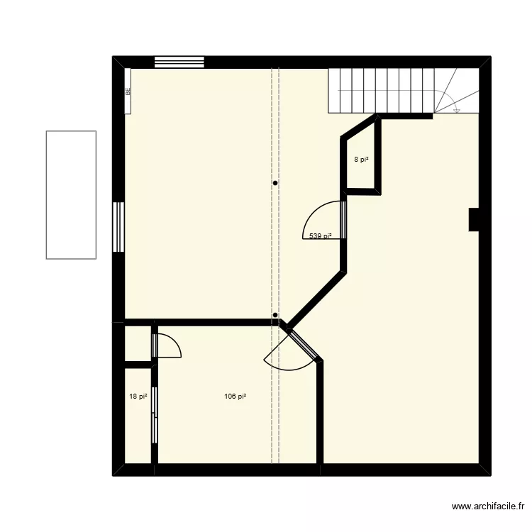 Karele Sous-sol vide. Plan de 4  et 62 m²