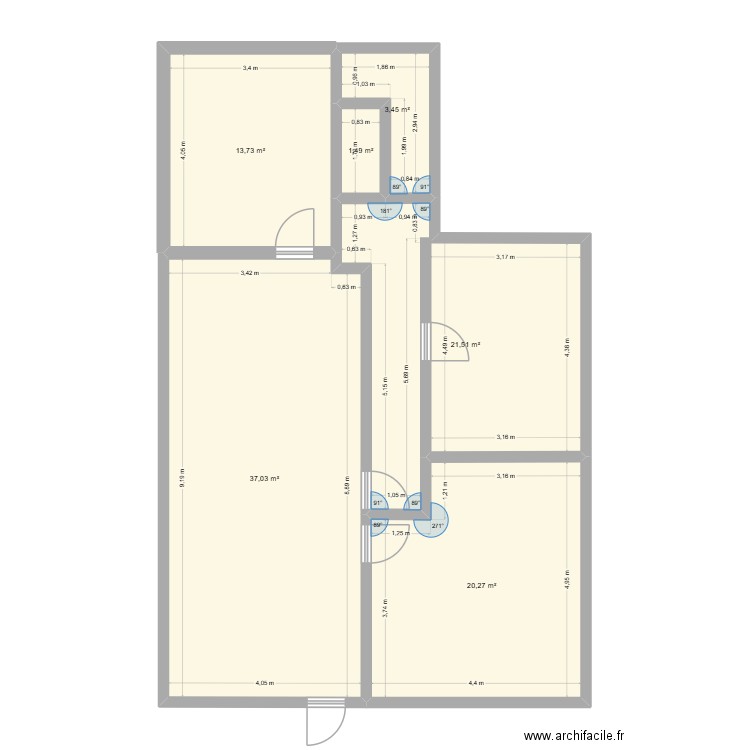 Lahosse. Plan de 6 pièces et 97 m2