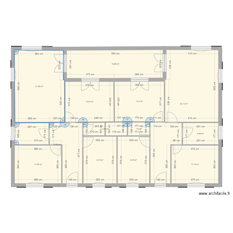 contes 2. Plan de 13 pièces et 161 m2