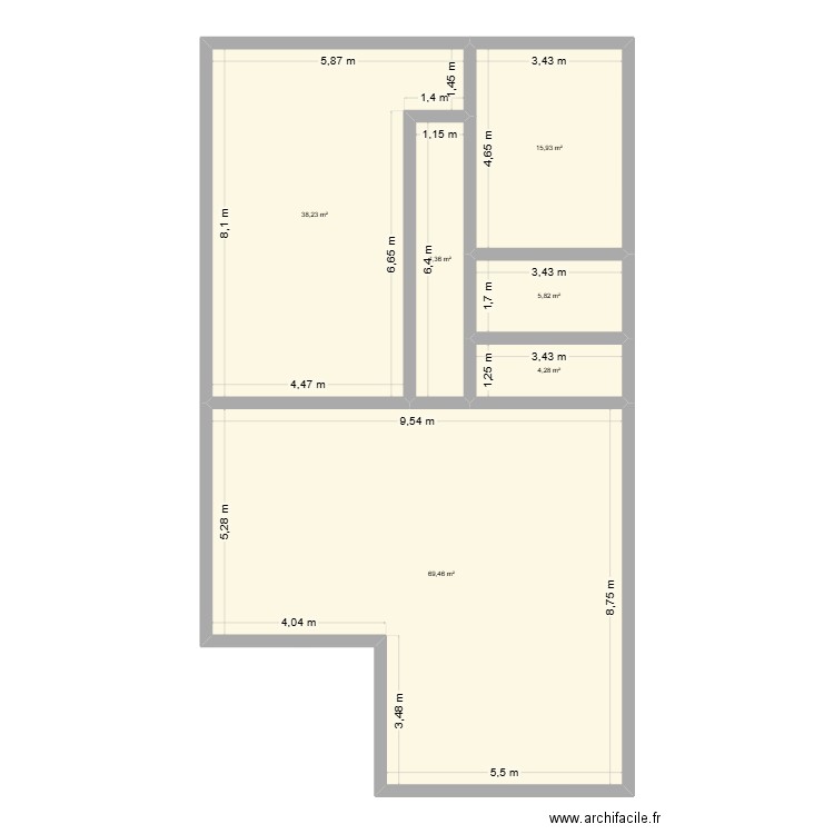 Chambre hôte plein pied. Plan de 6 pièces et 141 m2
