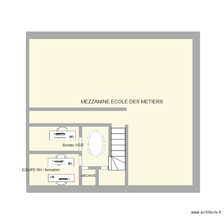 mezzanine ECOLE DES METIERS. Plan de 4 pièces et 30 m2