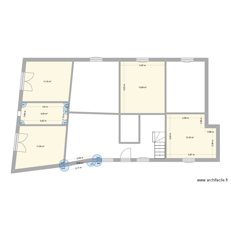 maison Uzerche. Plan de 6 pièces et 55 m2