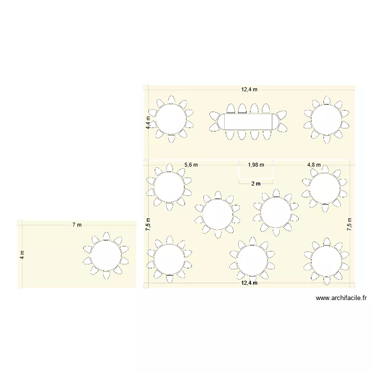 nattes. Plan de 4 et 176 m² nattes. Plan de 4 et 176 m²
