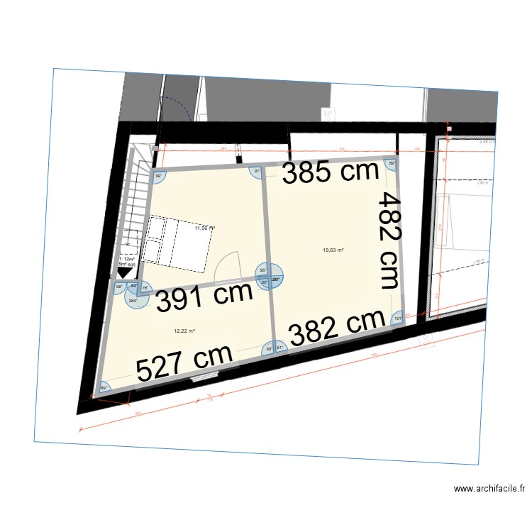 etage 2. Plan de 3 pièces et 43 m2