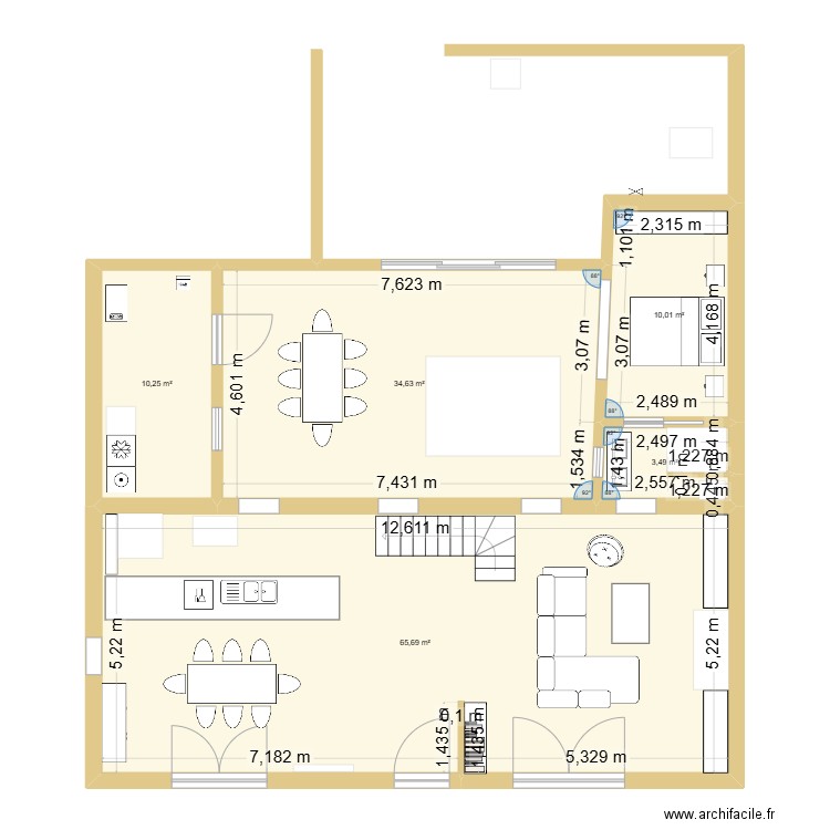 St Nicolas celestine. Plan de 5 pièces et 124 m2