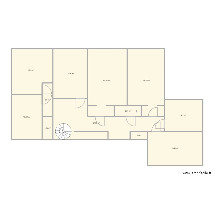 maison étage. Plan de 12 pièces et 126 m2