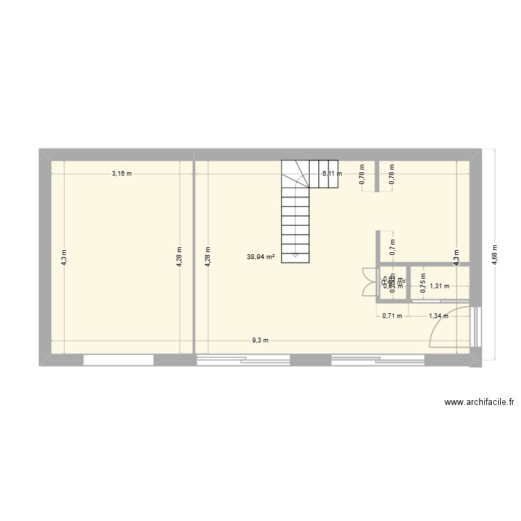 rez chaussée la trinité. Plan de 2 pièces et 40 m2