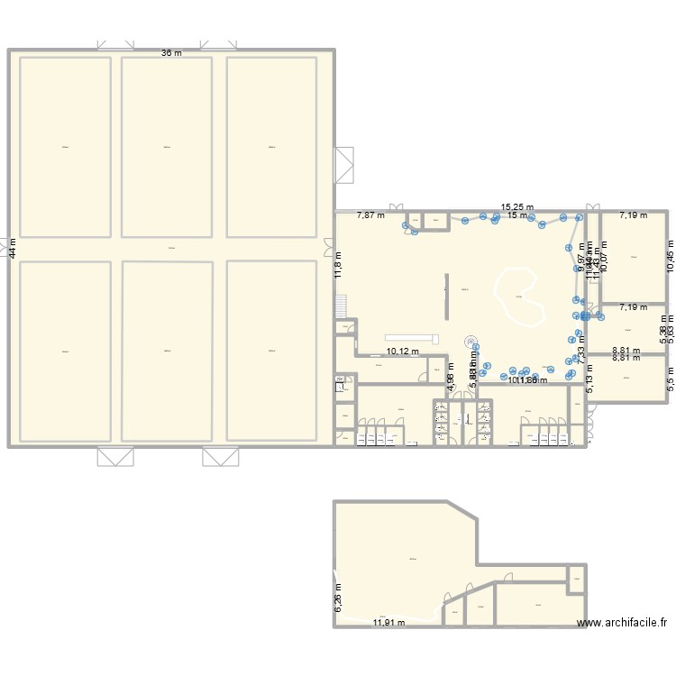 bloc padel. Plan de 50 pièces et 3954 m2