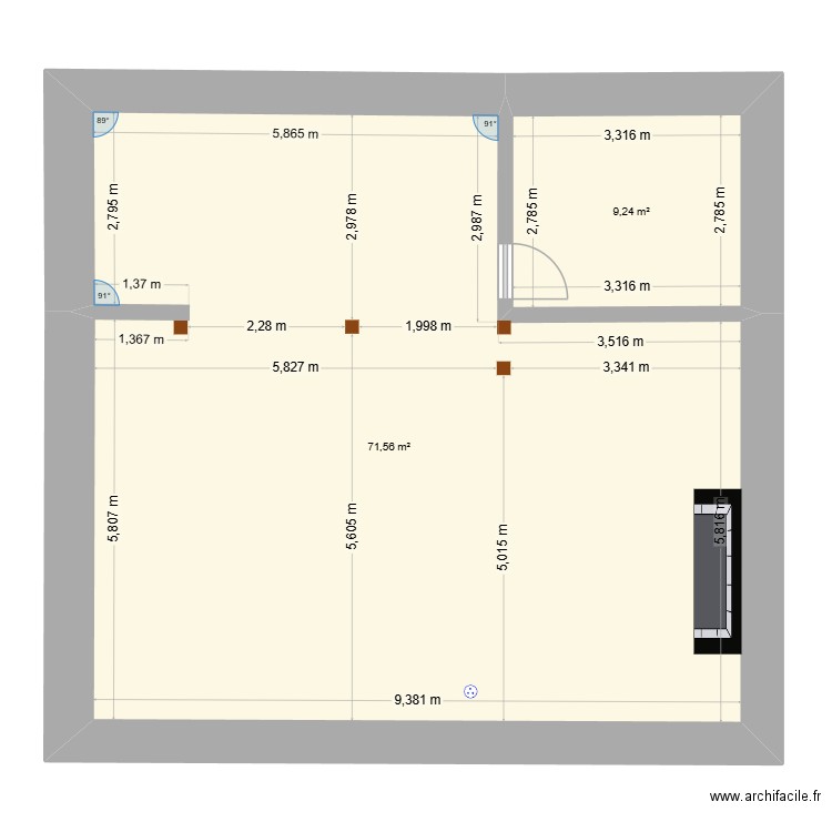 salon salle de bain. Plan de 2 pièces et 81 m2