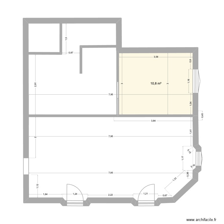 POILUS. Plan de 1 pièce et 11 m2
