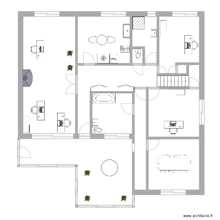 RDC +1. Plan de 8 pièces et 80 m2