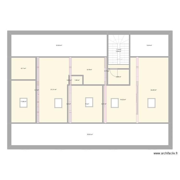 projet a version 4 apparts. Plan de 51 pièces et 667 m2