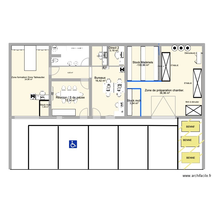 bureau. Plan de 11 pièces et 119 m2
