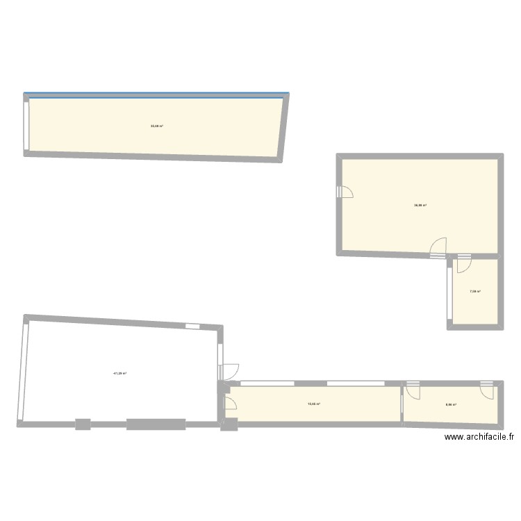 LILAS BLANC. Plan de 6 pièces et 151 m2