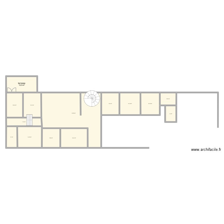 faux batiment. Plan de 14 pièces et 186 m2