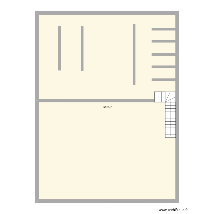 bershka art. Plan de 1 pièce et 147 m2