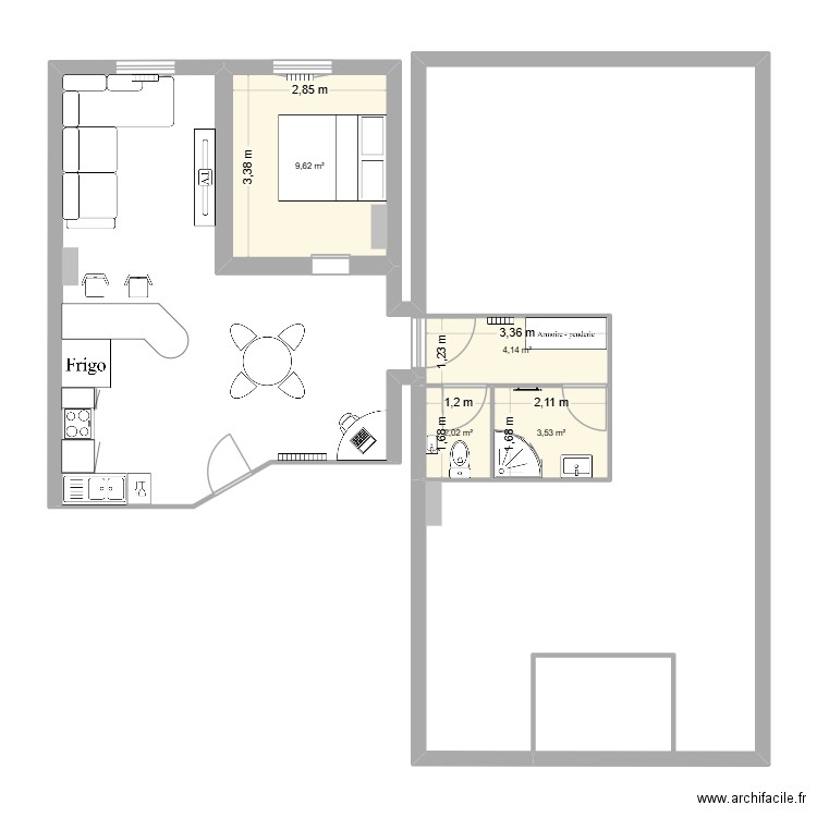 r+2re. Plan de 4 pièces et 19 m2