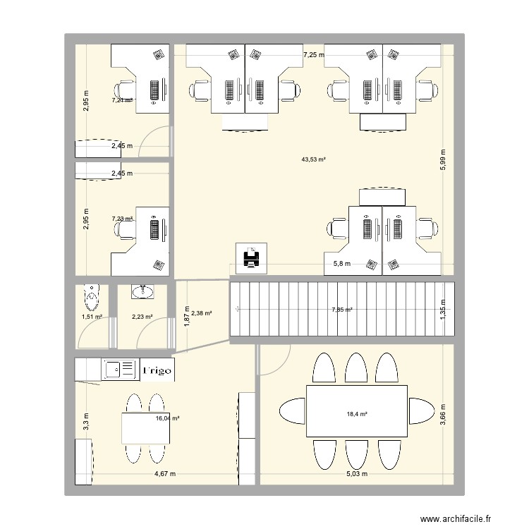Chanteloup. Plan de 14 pièces et 214 m2