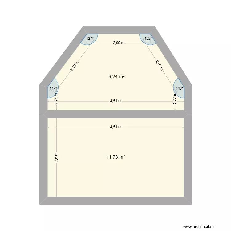 Change coupe. Plan de 2 pièces et 21 m² Change coupe. Plan de 2 pièces et 21 m²