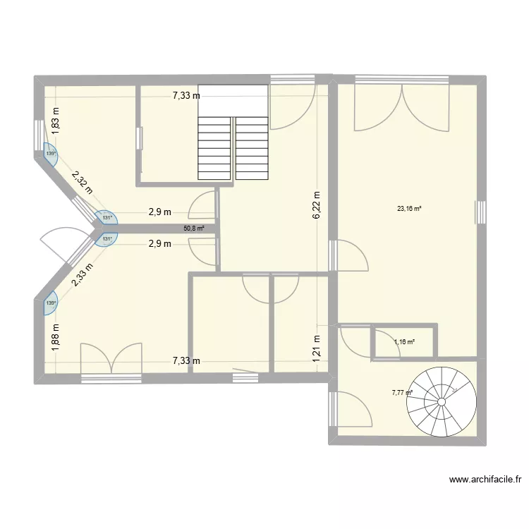 6 montee existant. Plan de 4 Pièces et 83 m²