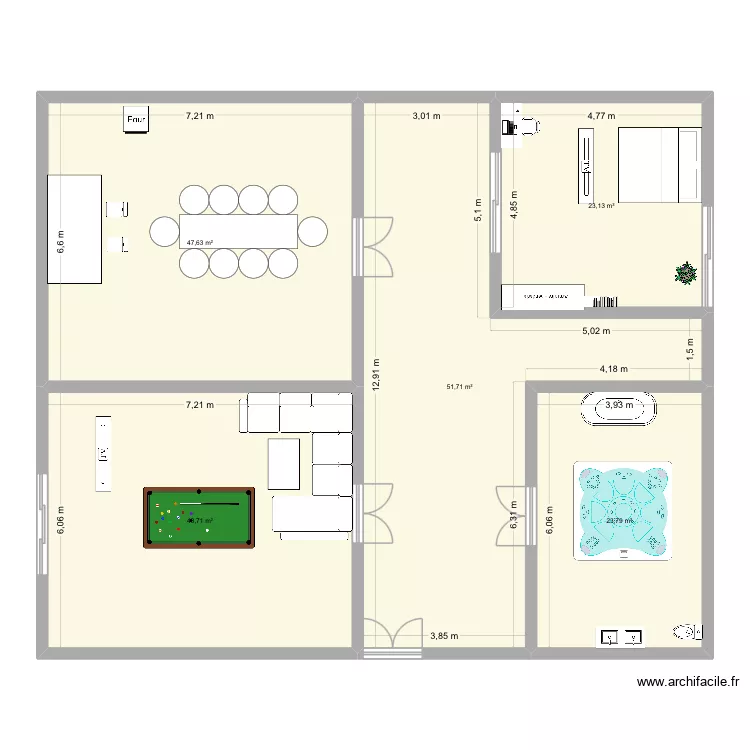 Moi. Plan de 5  et 190 m²