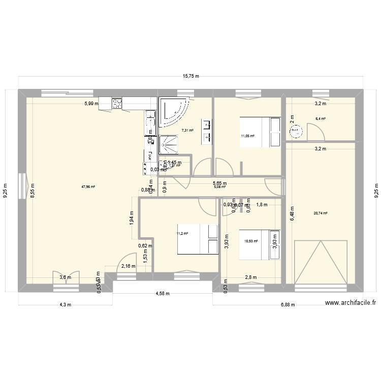 plan 1. Plan de 9 pièces et 122 m2