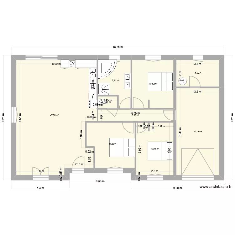 plan 1. Plan de 9 pièces et 122 m²