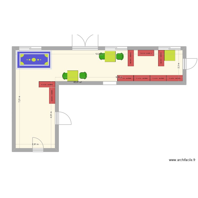 PETITE ENFANCE 2 meubles. Plan de 1 pièce et 42 m2