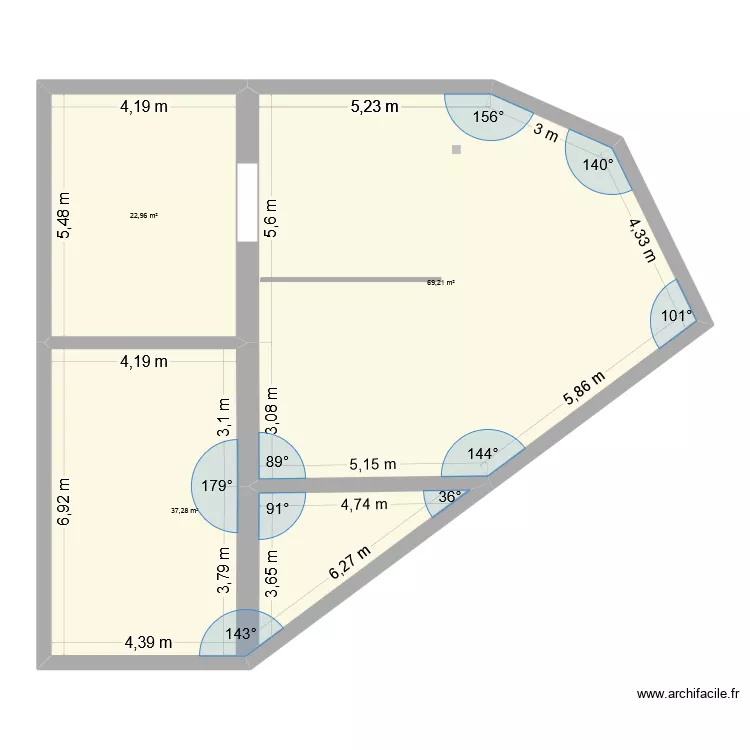 Sous sol. Plan de 3 et 129 m² Sous sol. Plan de 3 et 129 m²
