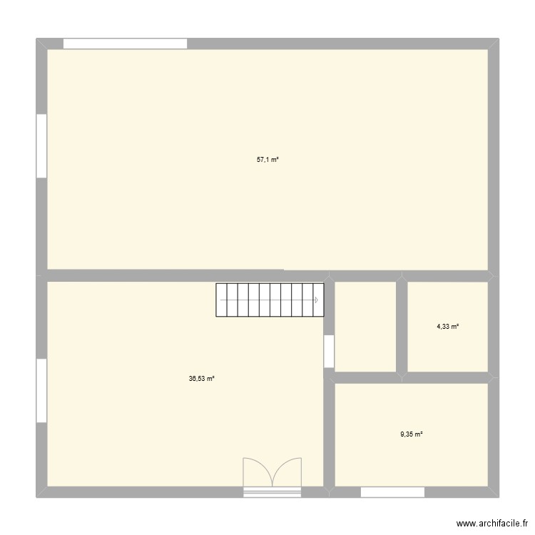 Rdch. Plan de 4 pièces et 107 m2