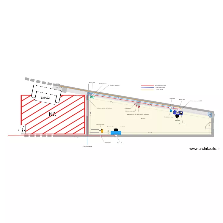 zone kitting CABLAGE ET EAU. Plan de 1  et 62 m²