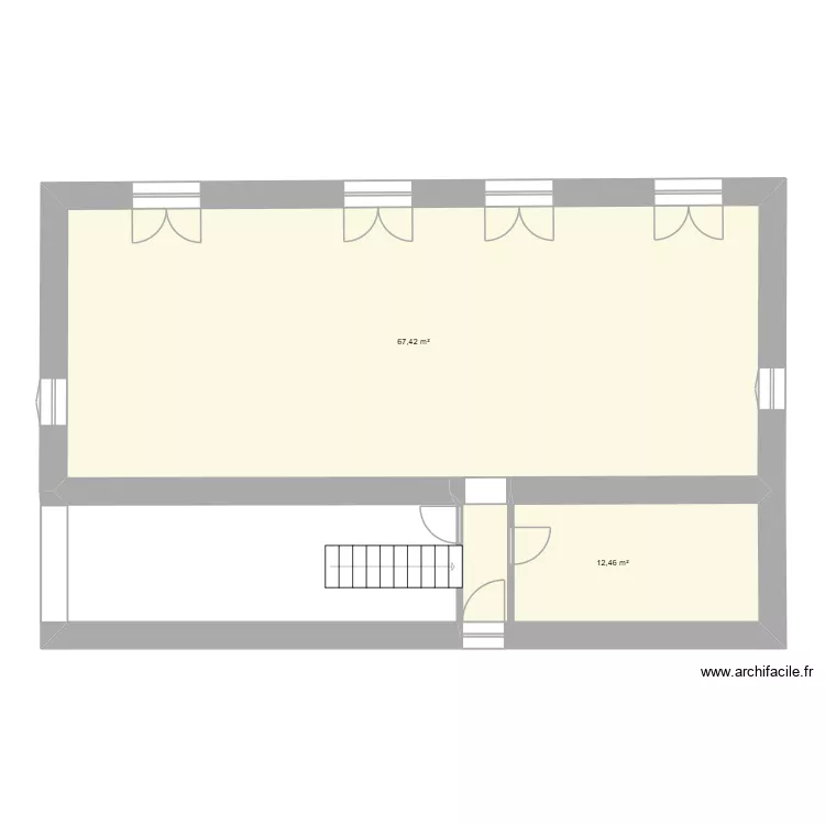 base. Plan de 2 pièces et 80 m²