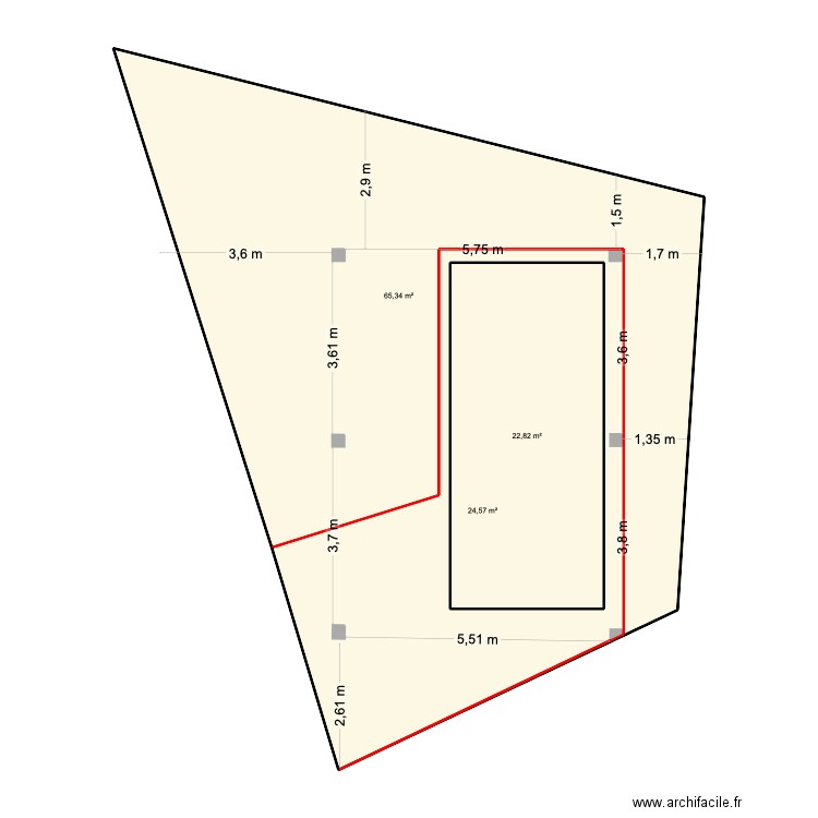 Piana della Noce. Plan de 3 pièces et 136 m2