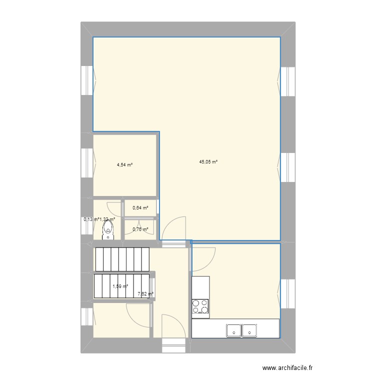 Palaiseau RDC. Plan de 8 pièces et 62 m2