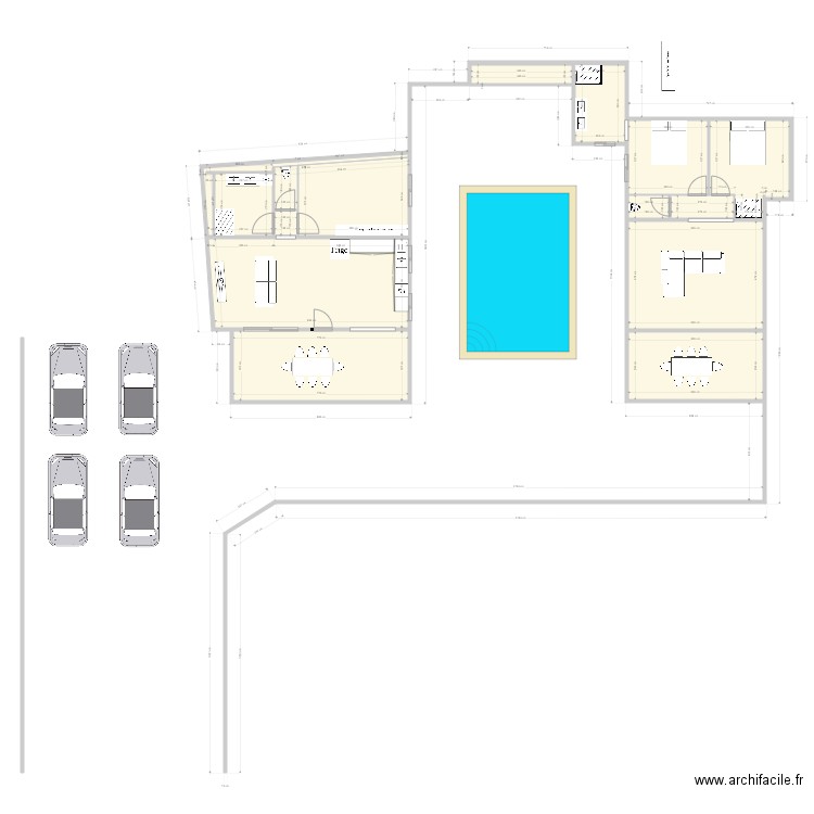 Plan cotés. Plan de 14 pièces et 172 m2