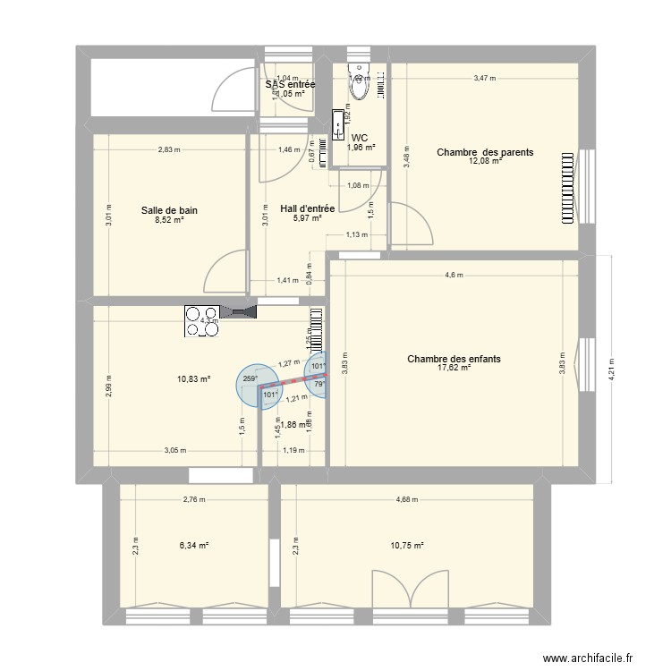 REz bis. Plan de 10 pièces et 77 m2
