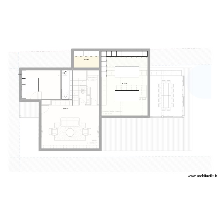 RDC Bayonne 2. Plan de 4 pièces et 117 m2