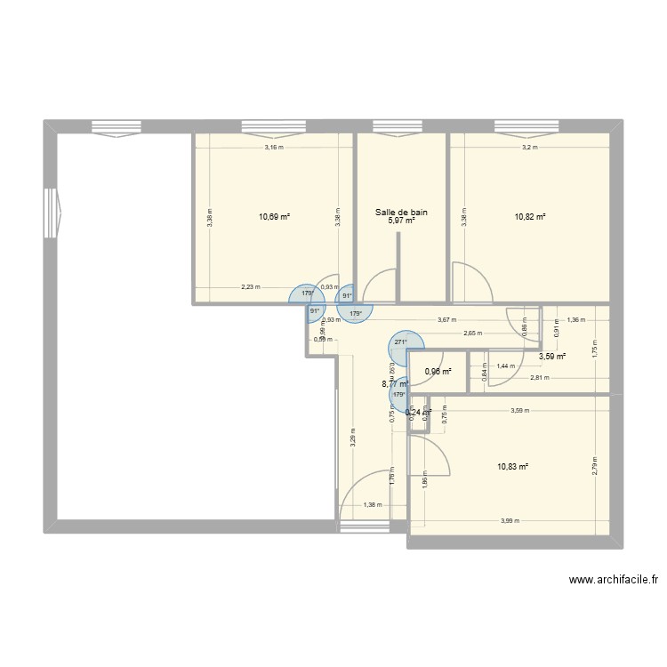 maison. Plan de 8 pièces et 52 m2