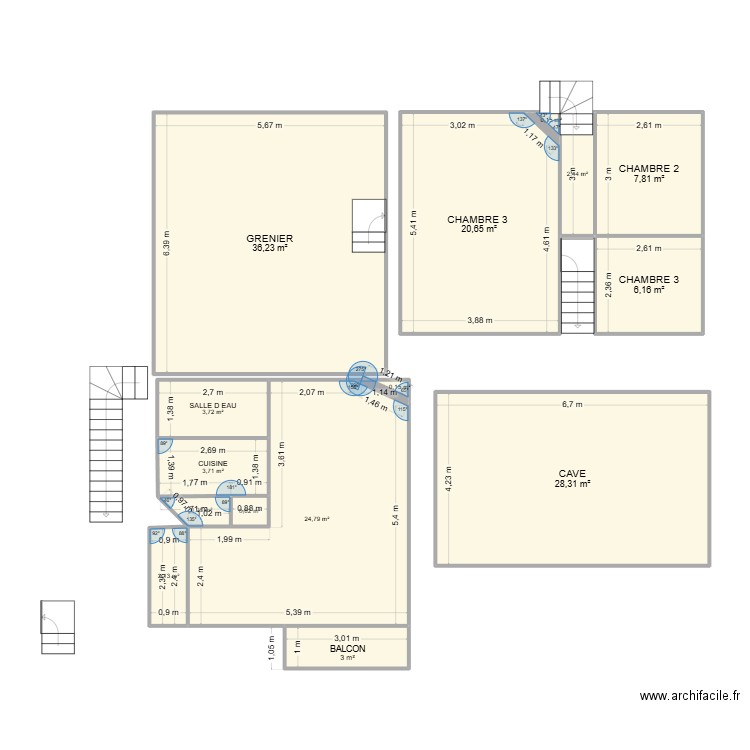 NEBIAN 3 ETAGES. Plan de 15 pièces et 141 m2