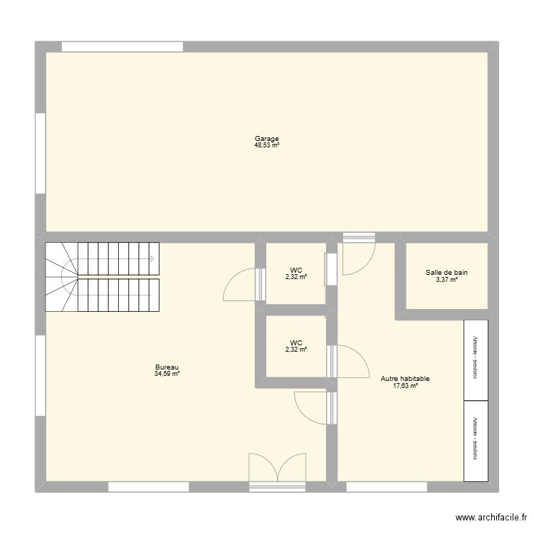 Rez de chaussée. Plan de 6 pièces et 109 m2