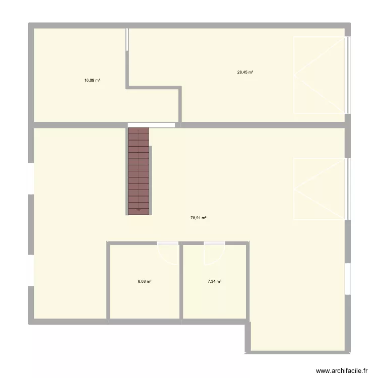SOUS SOL. Plan de 5  et 139 m²