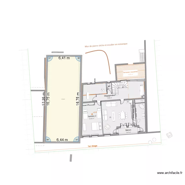 Remise au carre. Plan de 1 et 108 m² Remise au carre. Plan de 1 et 108 m²