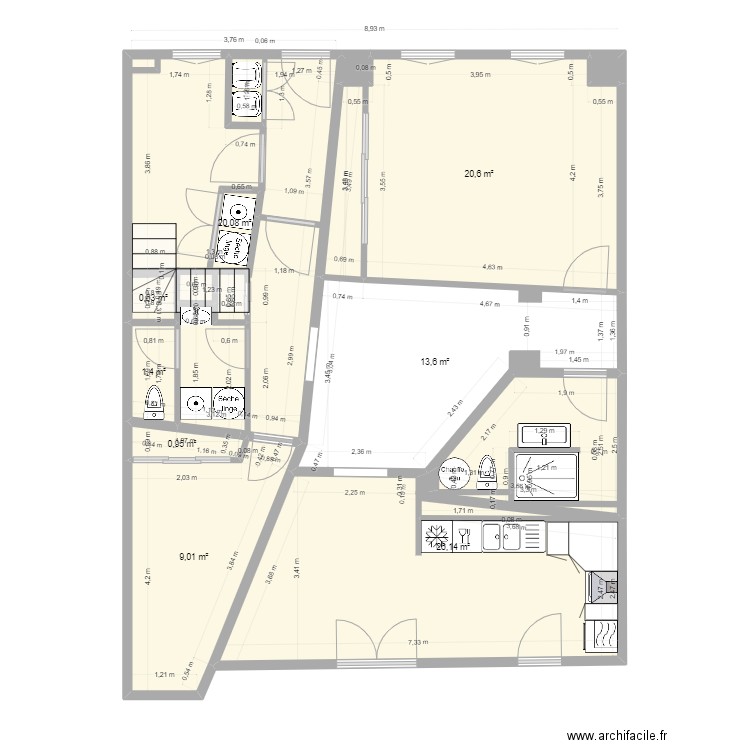 boetie bas modifié 1123. Plan de 10 pièces et 93 m2