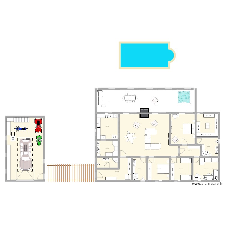 230 mc avec garage. Plan de 32 pièces et 548 m2