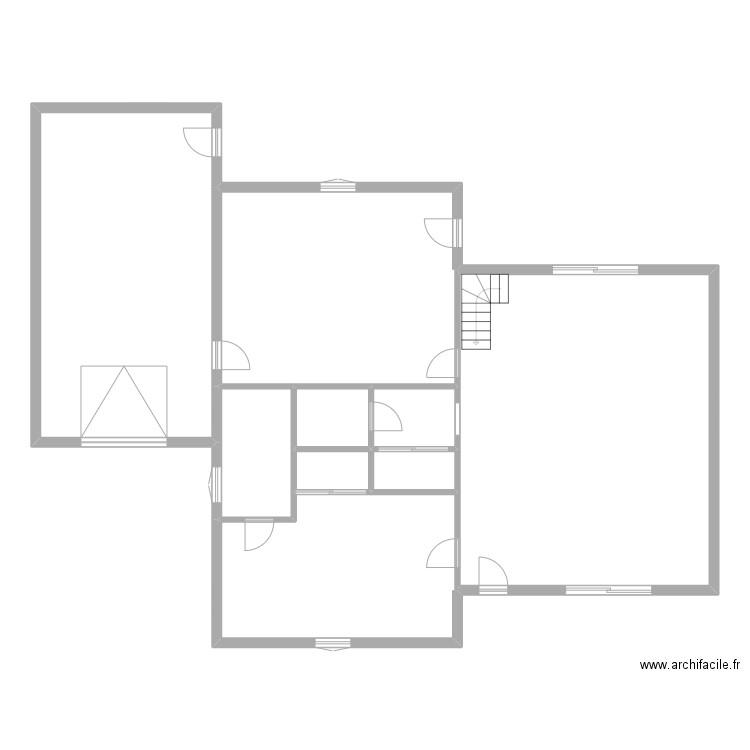 FREUCHET RDC. Plan de 9 pièces et 183 m2