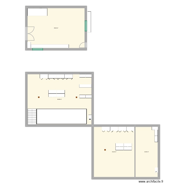 Atelier. Plan de 4 pièces et 188 m2