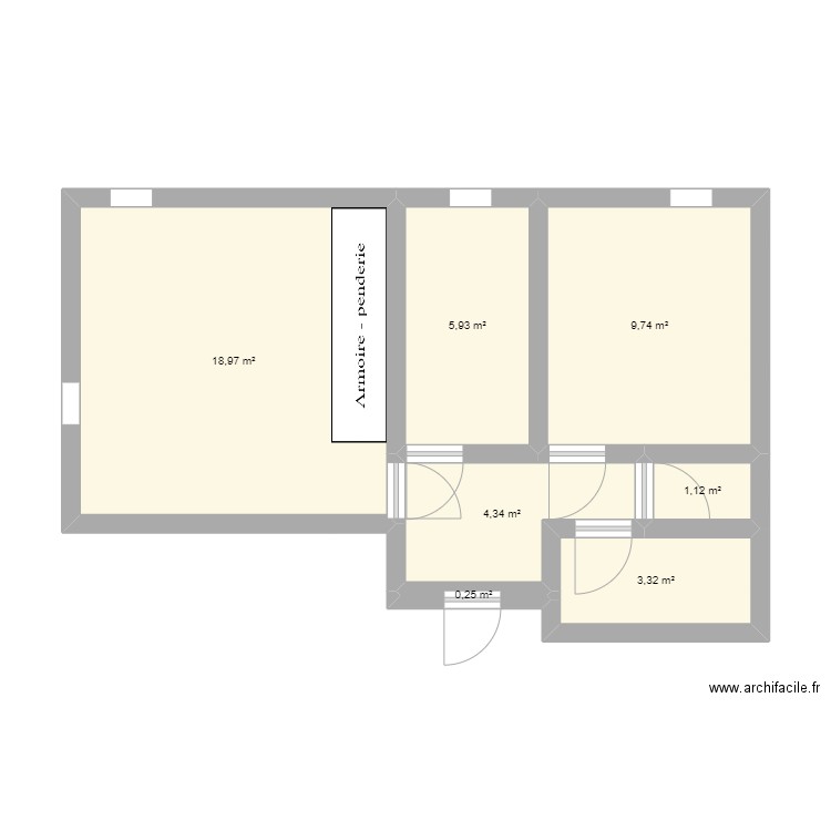 Appartement NEVERS. Plan de 7 pièces et 44 m2